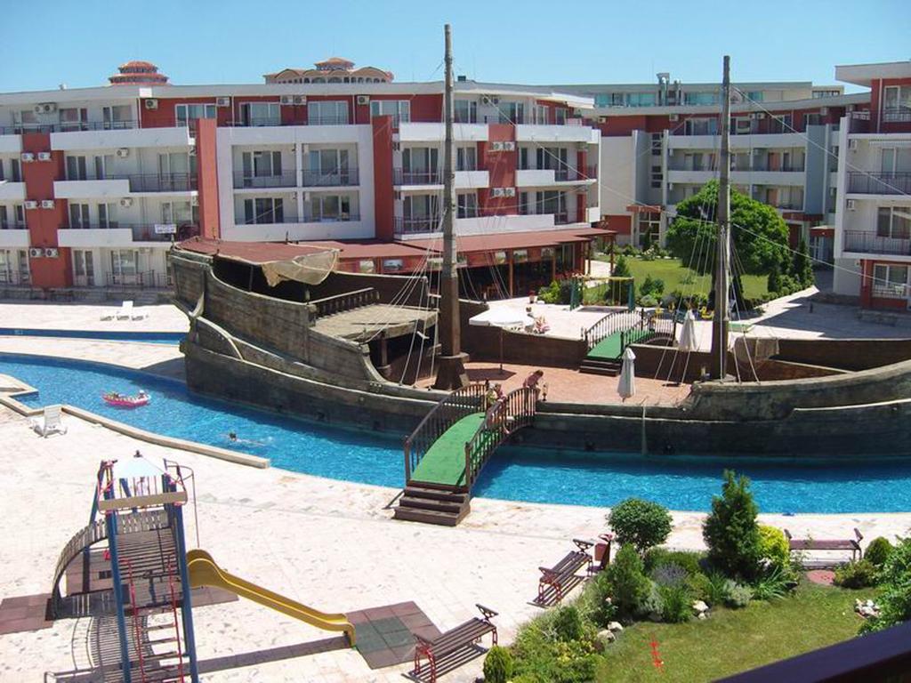 Gt Privilege Fort Beach Apartments Elenite Oda fotoğraf