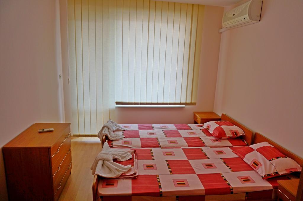 Gt Privilege Fort Beach Apartments Elenite Dış mekan fotoğraf