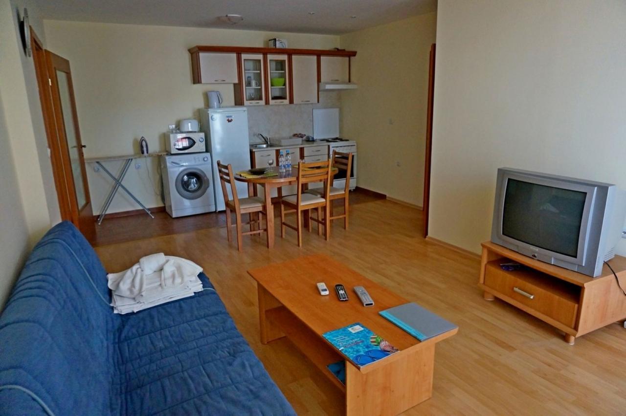 Gt Privilege Fort Beach Apartments Elenite Dış mekan fotoğraf