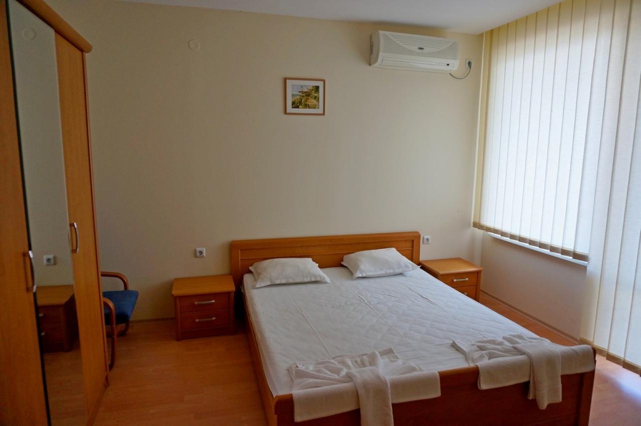 Gt Privilege Fort Beach Apartments Elenite Dış mekan fotoğraf