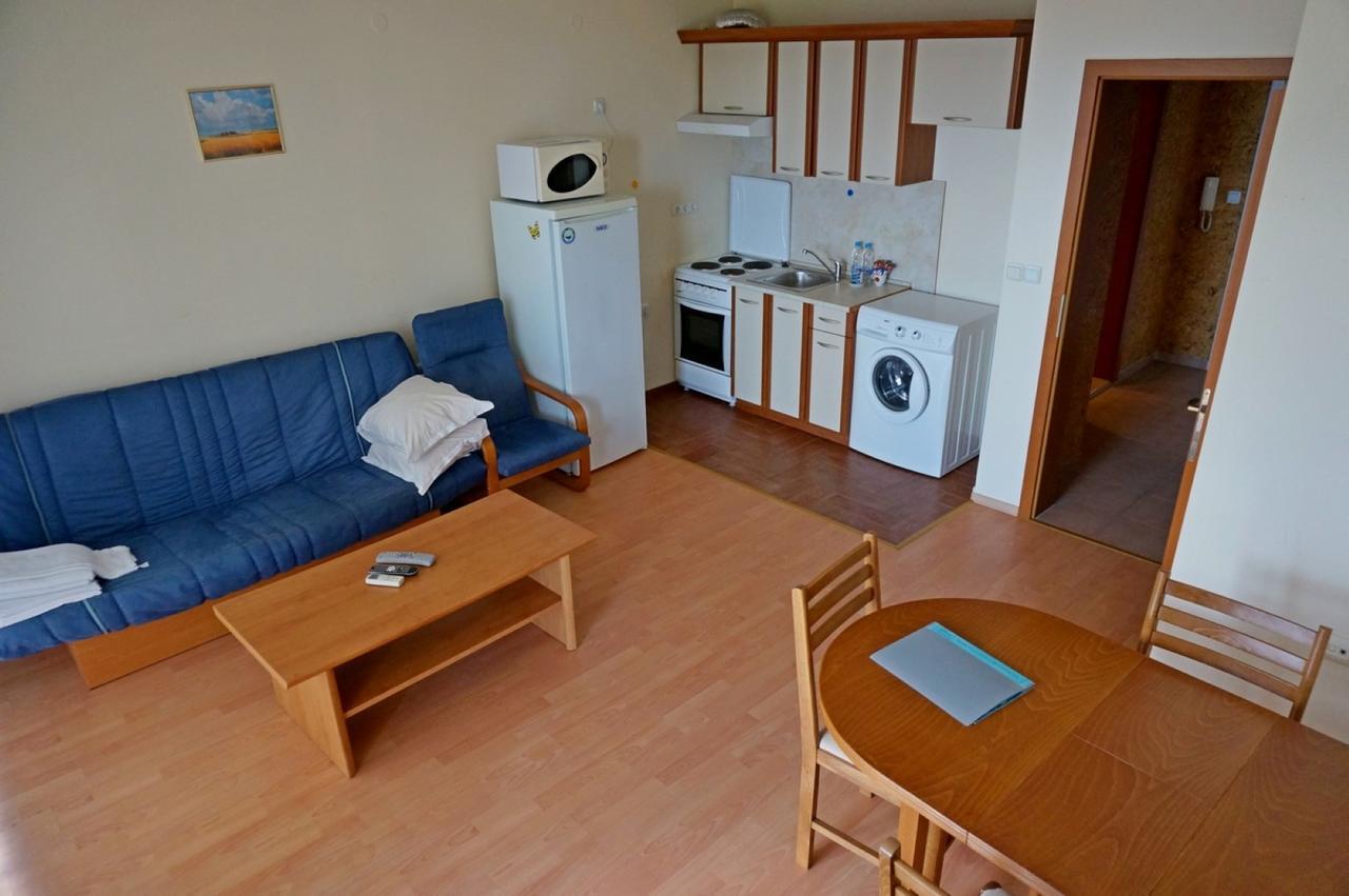 Gt Privilege Fort Beach Apartments Elenite Dış mekan fotoğraf