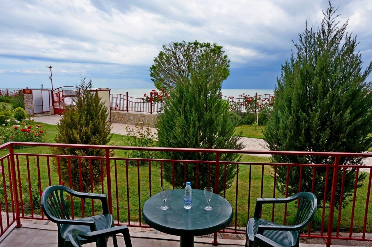 Gt Privilege Fort Beach Apartments Elenite Dış mekan fotoğraf