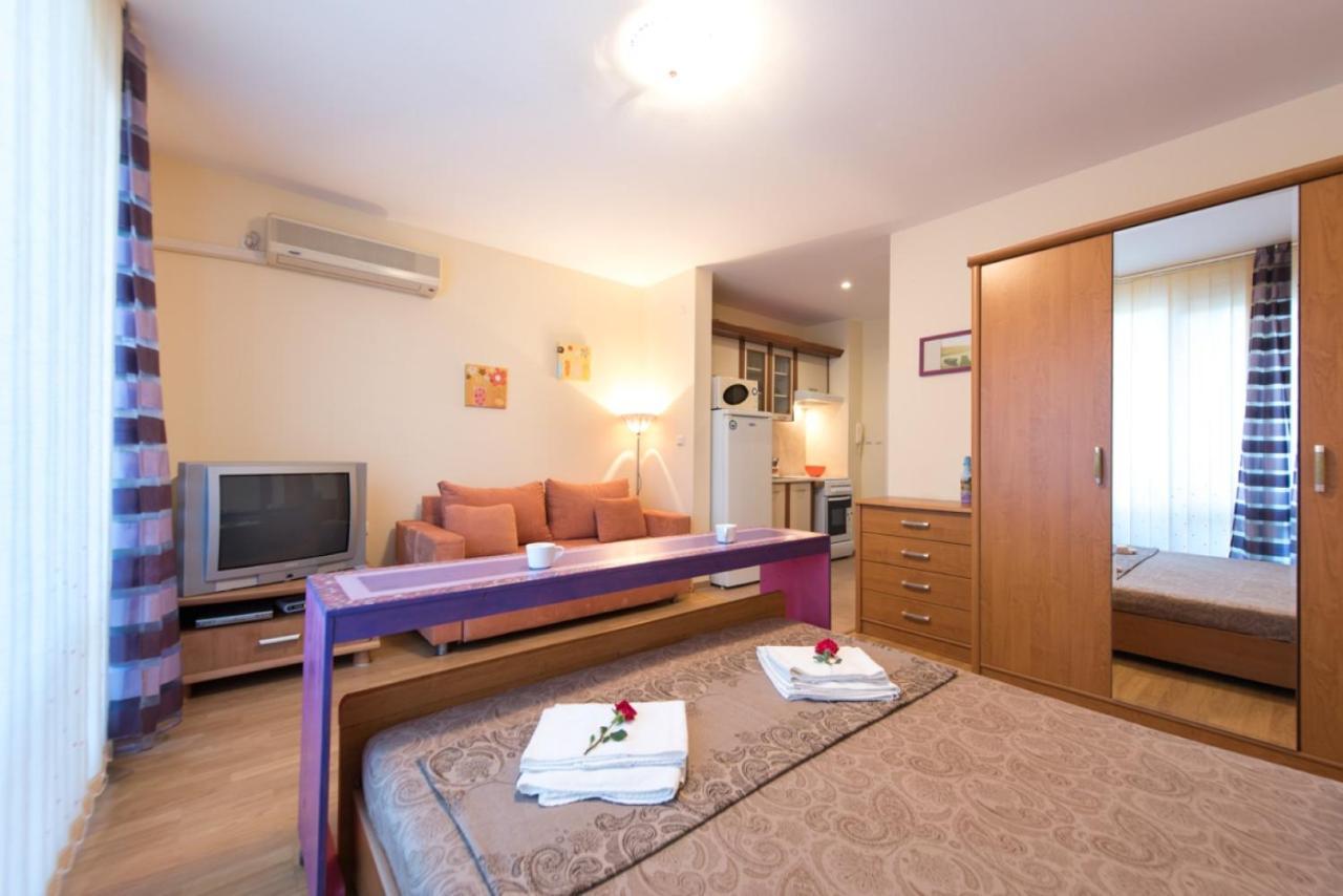 Gt Privilege Fort Beach Apartments Elenite Dış mekan fotoğraf