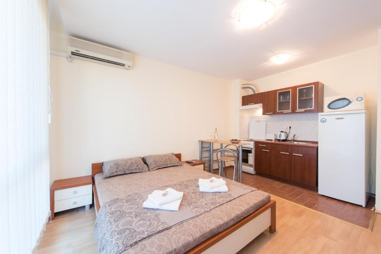 Gt Privilege Fort Beach Apartments Elenite Dış mekan fotoğraf