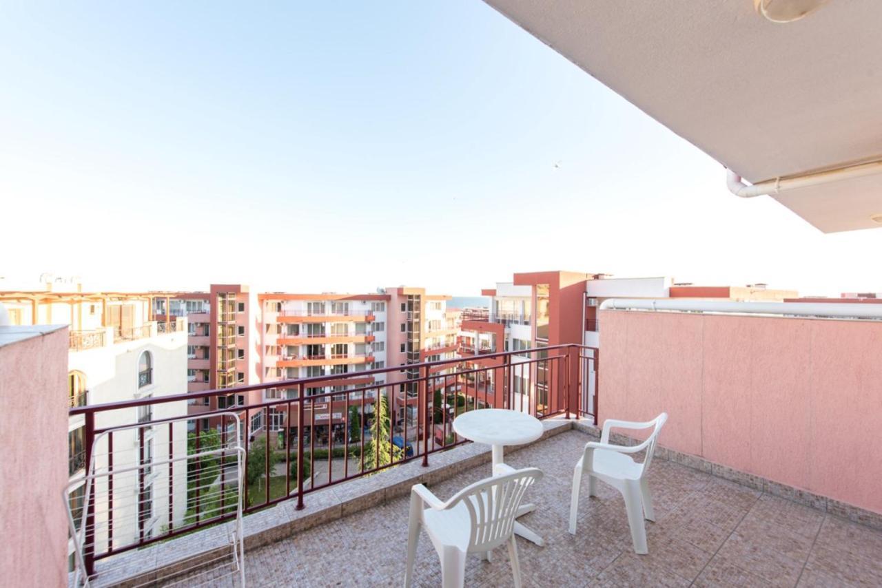 Gt Privilege Fort Beach Apartments Elenite Dış mekan fotoğraf